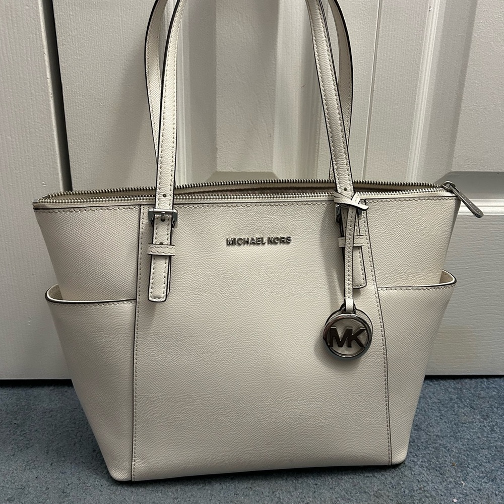 Michael Kors White Leather Tote with Signature Charm